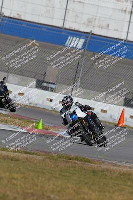 media/Nov-26-2022-Fastrack Riders (Sat) [[b001e85eef]]/Level 1/Session 3 Outside Turn 9/